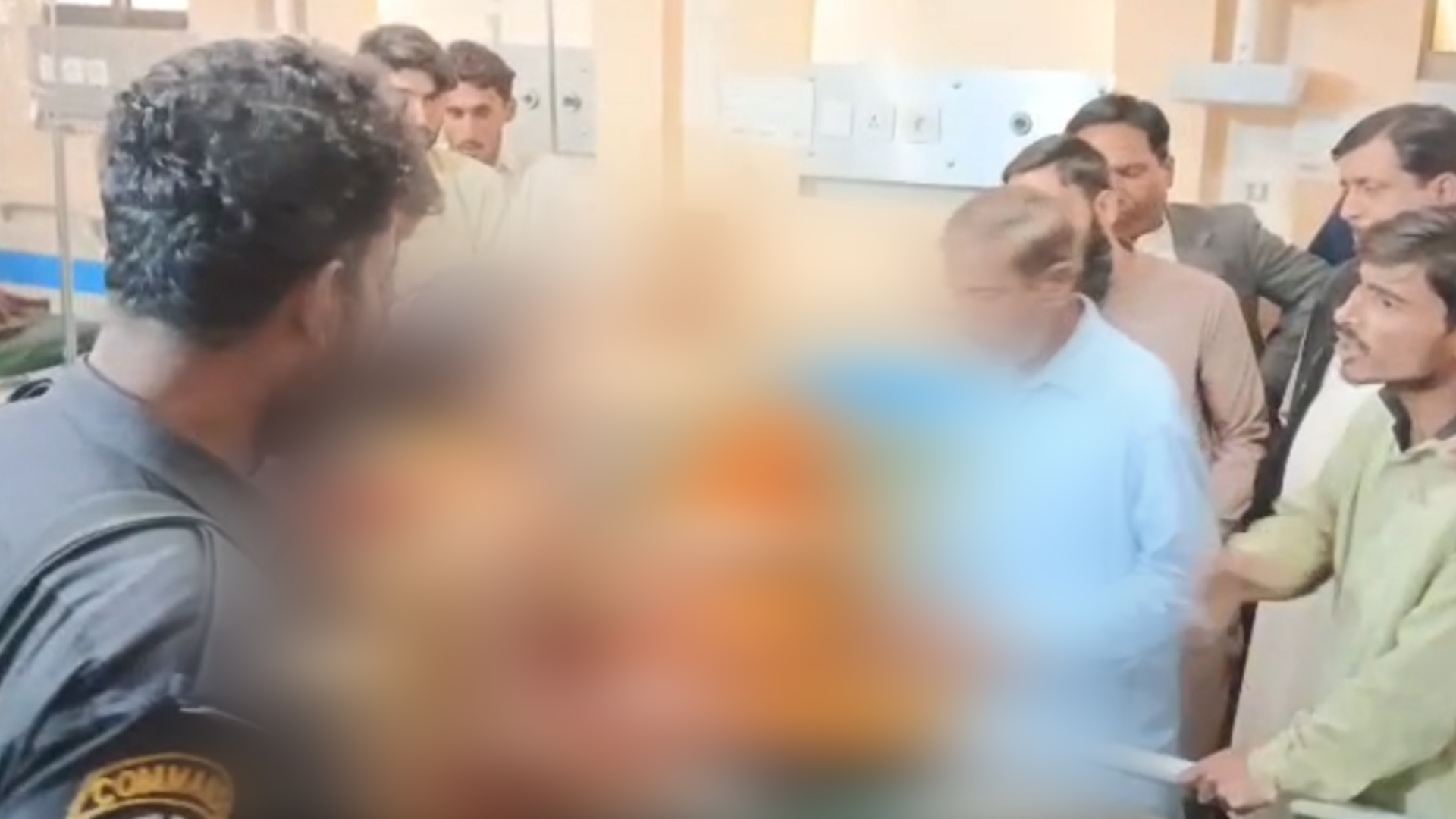 جيڪب آباد ۾ ملزم ياسر ٽالاڻي عورت تي فائرنگ ڪري فرار