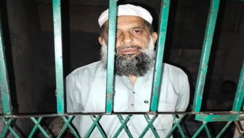 هالاڻي: روڊ جي وچ ۾ نوجوان ڀاءُ کي زنجيرن ۾ ٻڌي تشدد ڪندڙ جوابدار گرفتار